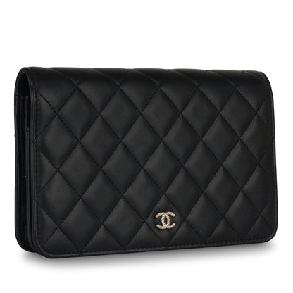 Chanel Pearl WOC
