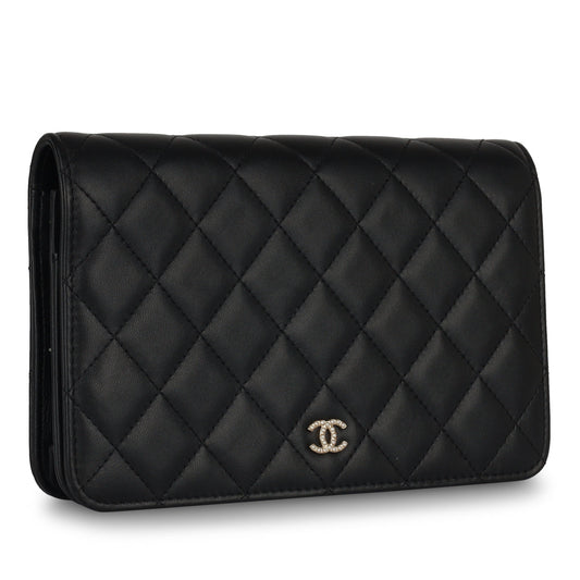 Chanel Pearl WOC