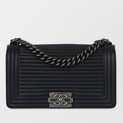 Chanel Boy Bag - Old Medium