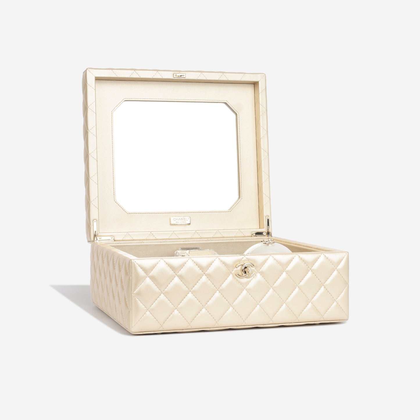 Chanel Métiers d’Art Trunk