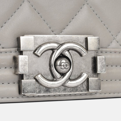Chanel Boy Bag - Old Medium