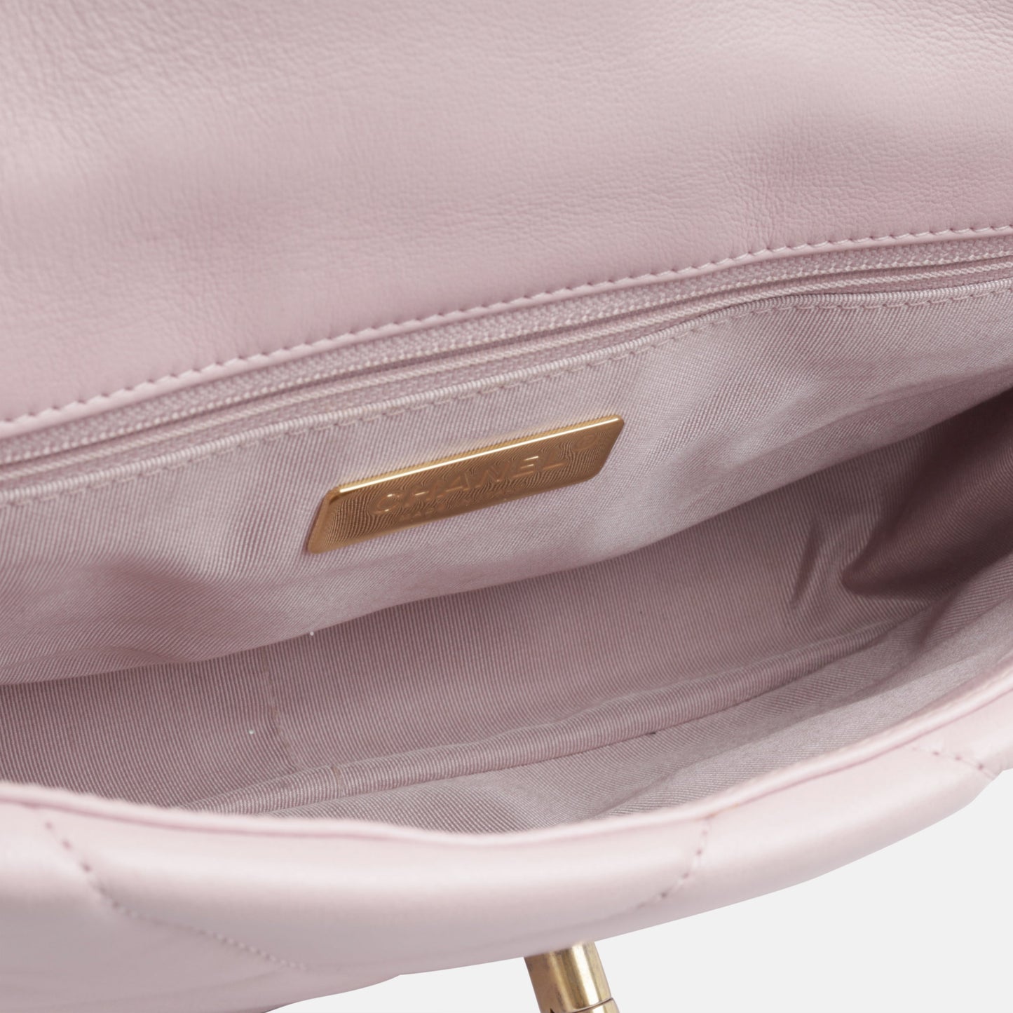 Chanel Chanel 19 - Small