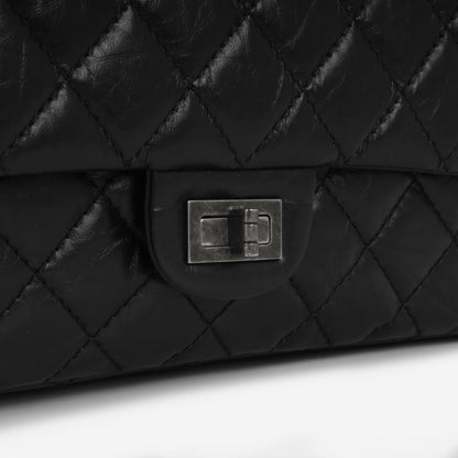Chanel 2.55 Reissue 226