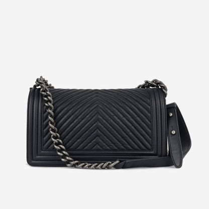 Chanel Boy Bag - Old Medium