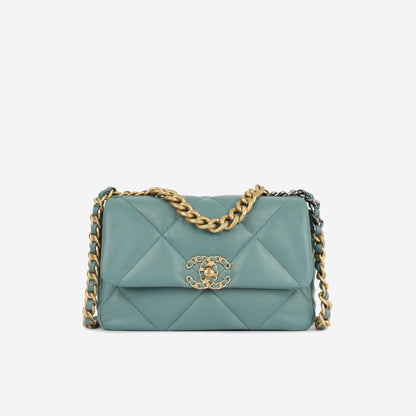 Chanel Chanel 19 - Small