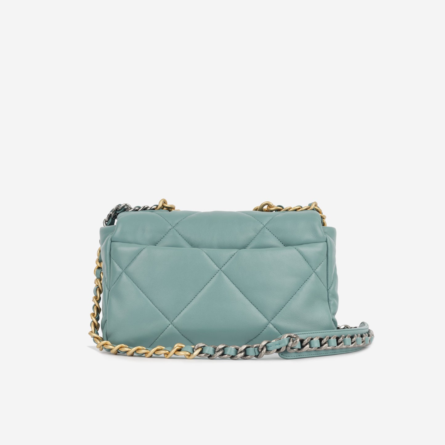 Chanel Chanel 19 - Small