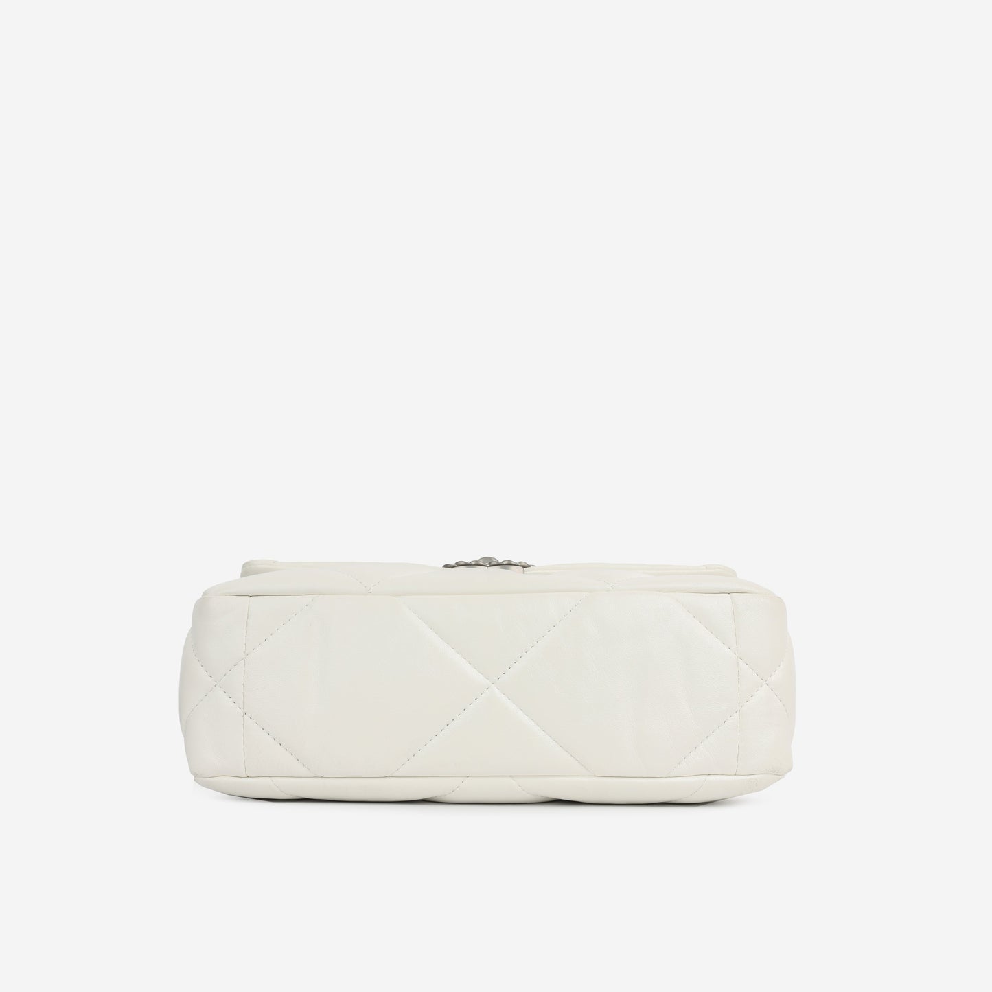 Chanel Chanel 19 - Small White