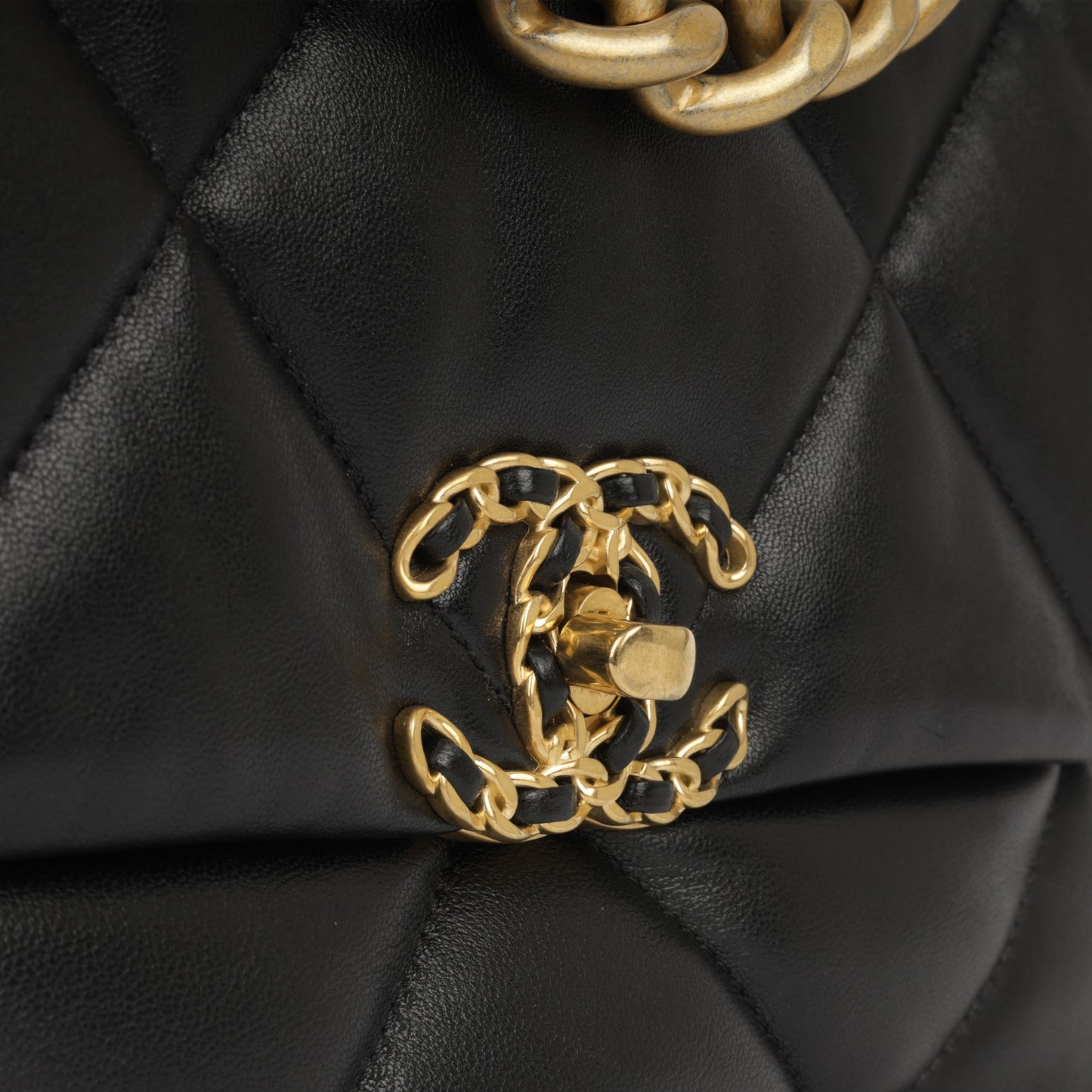 Chanel Chanel 19 Flap Bag - Large