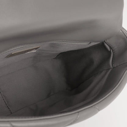 Chanel Chanel 19 - Small