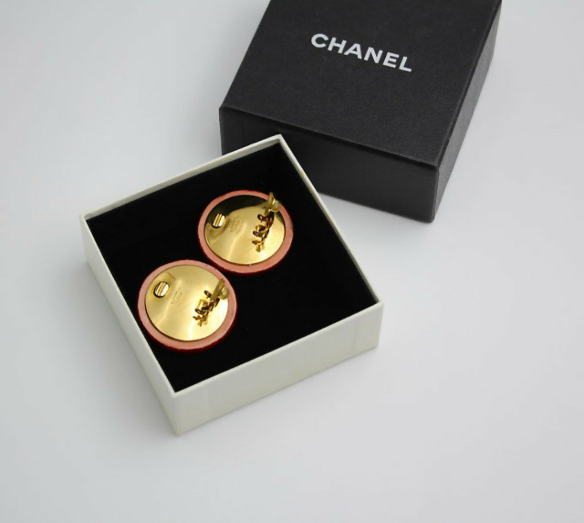 Chanel Vintage 97P Resin Big Red ‘CHANEL’ Round Gold-plated Clip-on Earrings