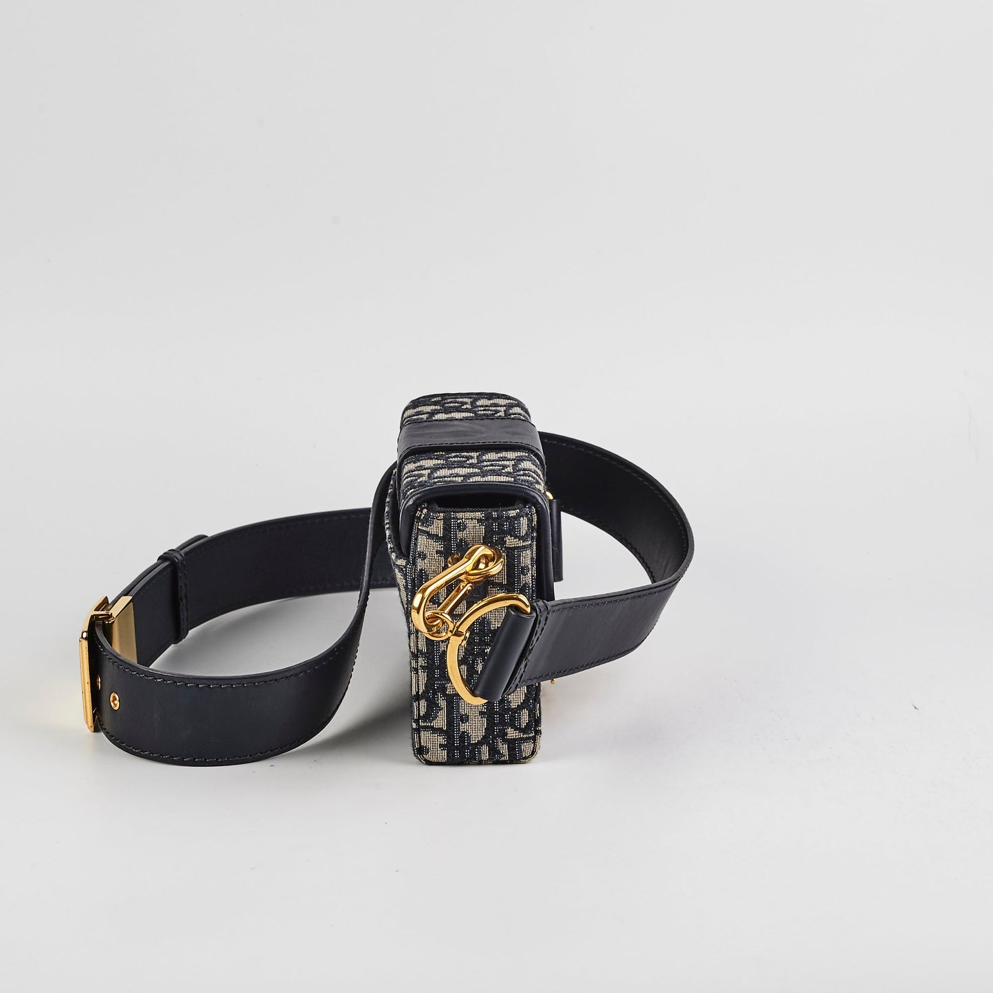 Christian Dior 30 Montainge Box Oblique Navy