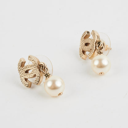 Chanel CC Gold Pearl Drop Earrings Costume Jewellery