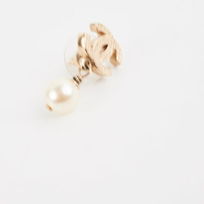 Chanel CC Gold Pearl Drop Earrings Costume Jewellery