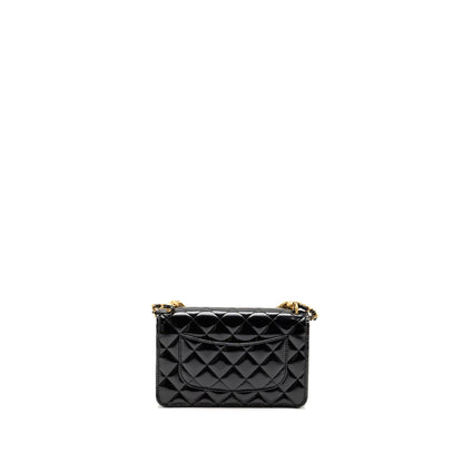 Chanel 24A Wallet On Chain Shiny Calfskin Black  (Microchip)