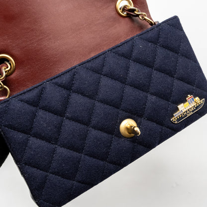 Chanel Mini Rectangular Flap bag fabric / lambskin navy