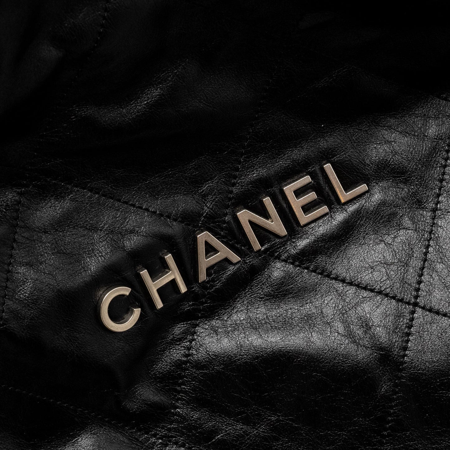 Chanel Medium 22 Shiny Calfskin Black  (microchip)
