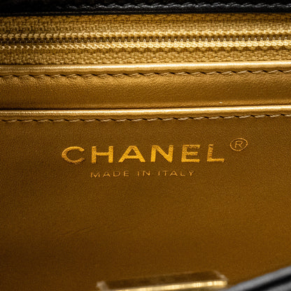 Chanel Pearl Crush Mini Square  Flap Bag Lambskin Black  (microchip)