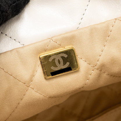 Chanel Mini 22 Bag Shiny Calfskin White  (Microchip)