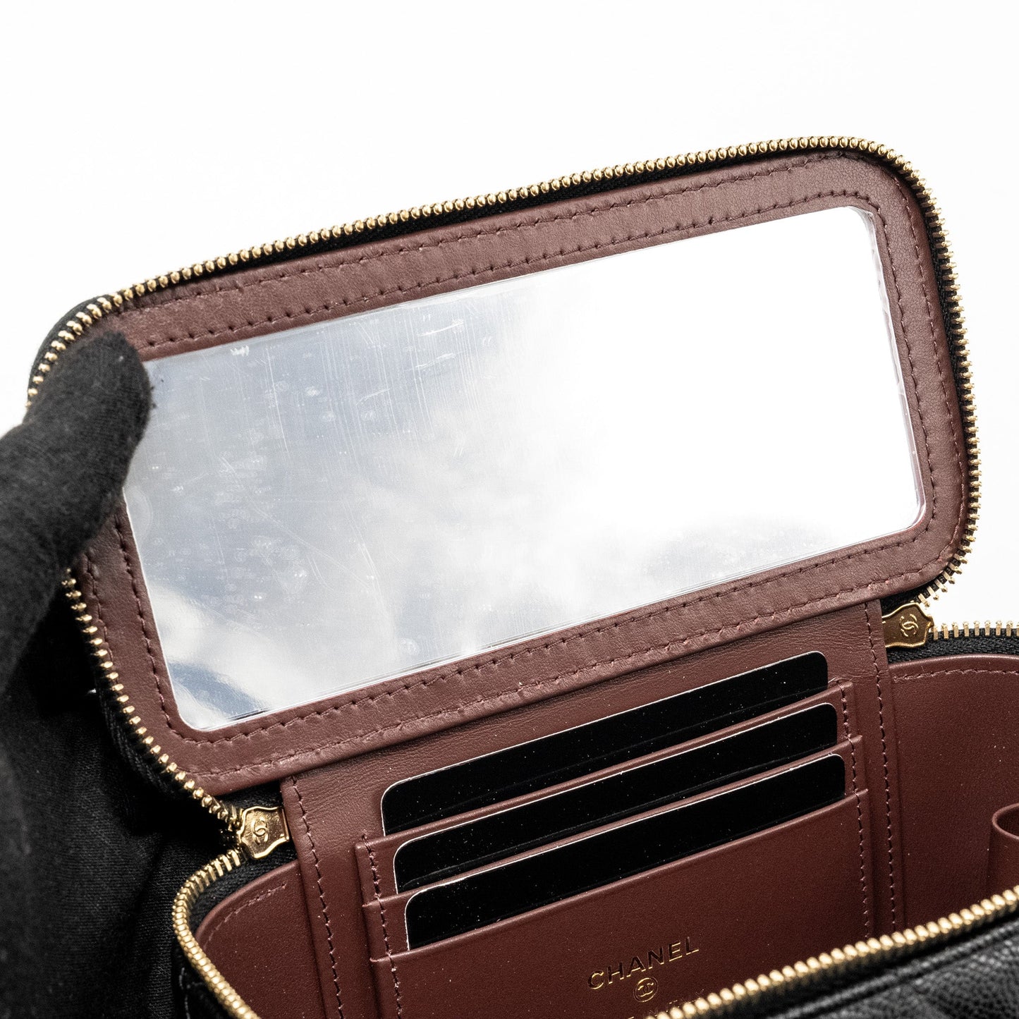 Chanel Long Vanity with Chain Caviar Black L (microchip)