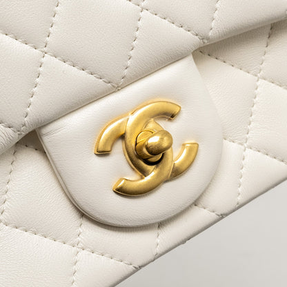 Chanel Pearl Crush Mini Square Lambskin White  (microchip)