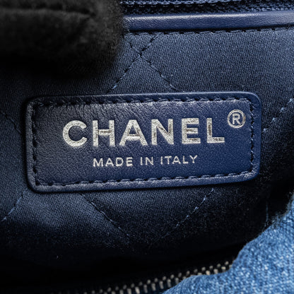 Chanel Small 22 Bag Denim Blue/White  (Microchip)