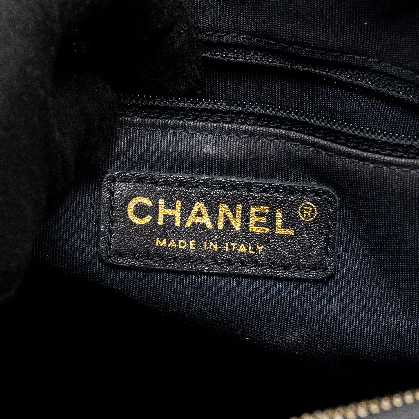 Chanel 18C CC Camera Bag Calfskin Navy