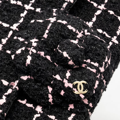 Chanel 23K Flower Bomb Mini Rectangular Flap Bag Tweed Black/Pink L (Microchip)