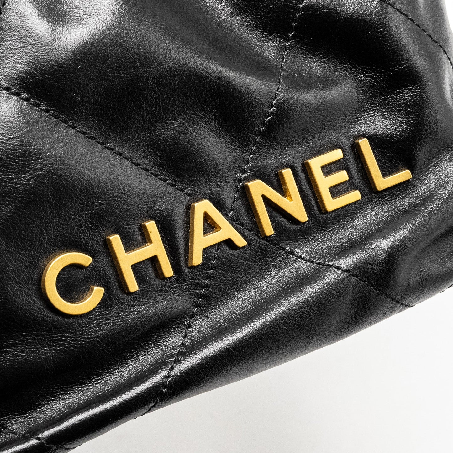 Chanel Mini 22 Bag Calfskin Black  (Microchip)