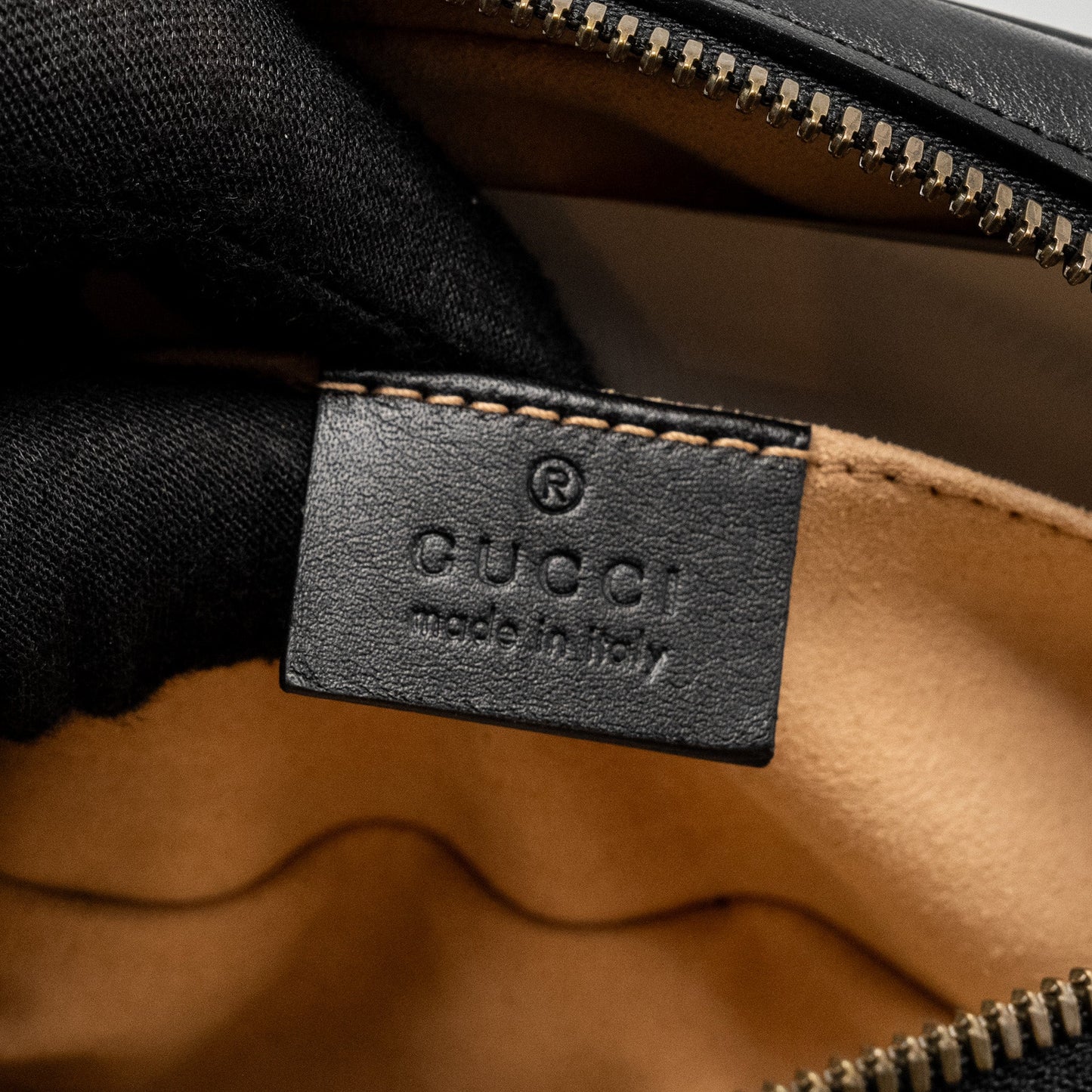 Gucci GG Marmont Belt Bag Calfskin Black
