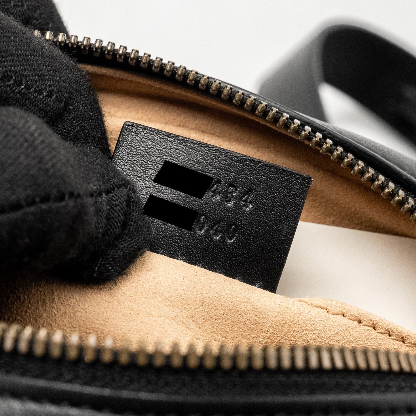 Gucci GG Marmont Belt Bag Calfskin Black