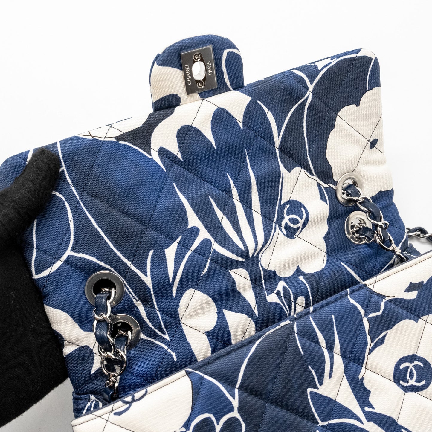 Chanel Medium Limited Edition Flora Printed Classic Flap Bag Silk Blue/WHITE  (Microchip)