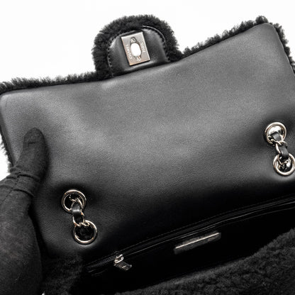 Chanel 22A Fluffy Camellia Flap Bag Embroidered Shearling Lambskin Black / White  (Microchip)