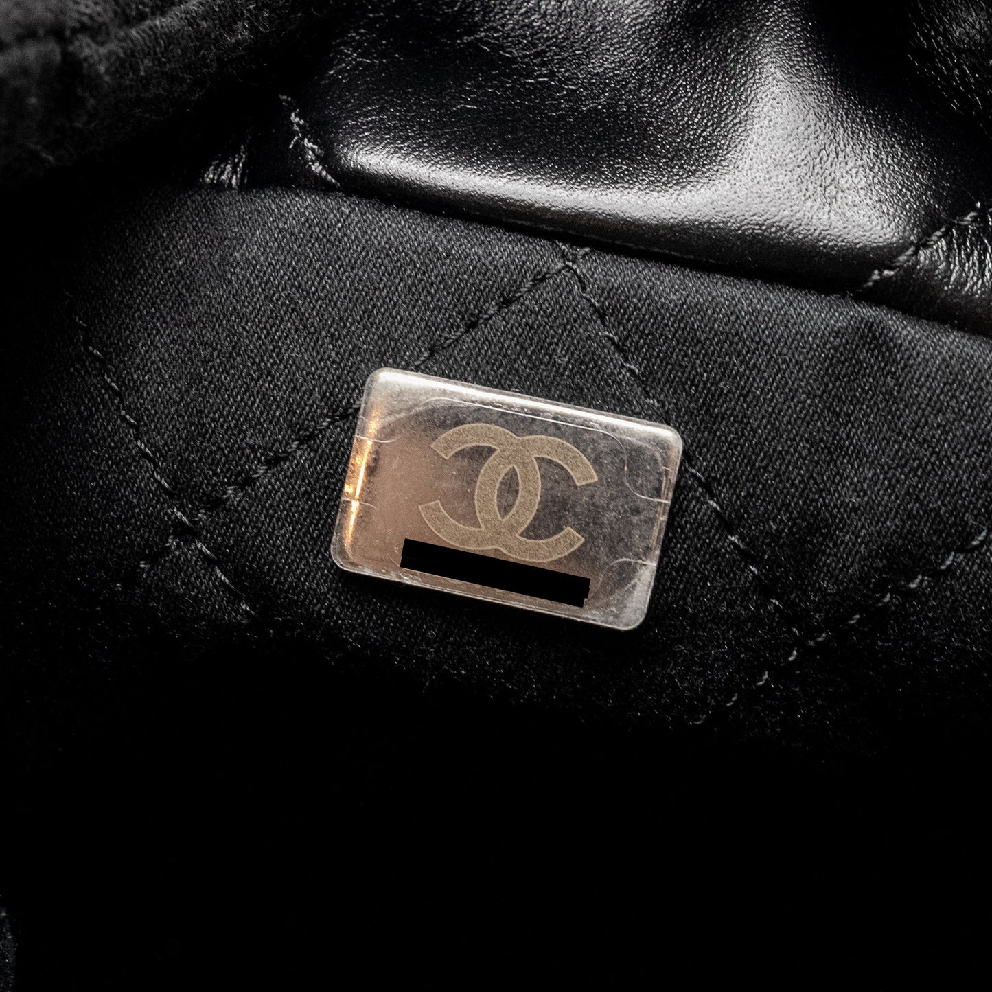 Chanel Mini 22 Bag Calfskin So Black (Microchip)