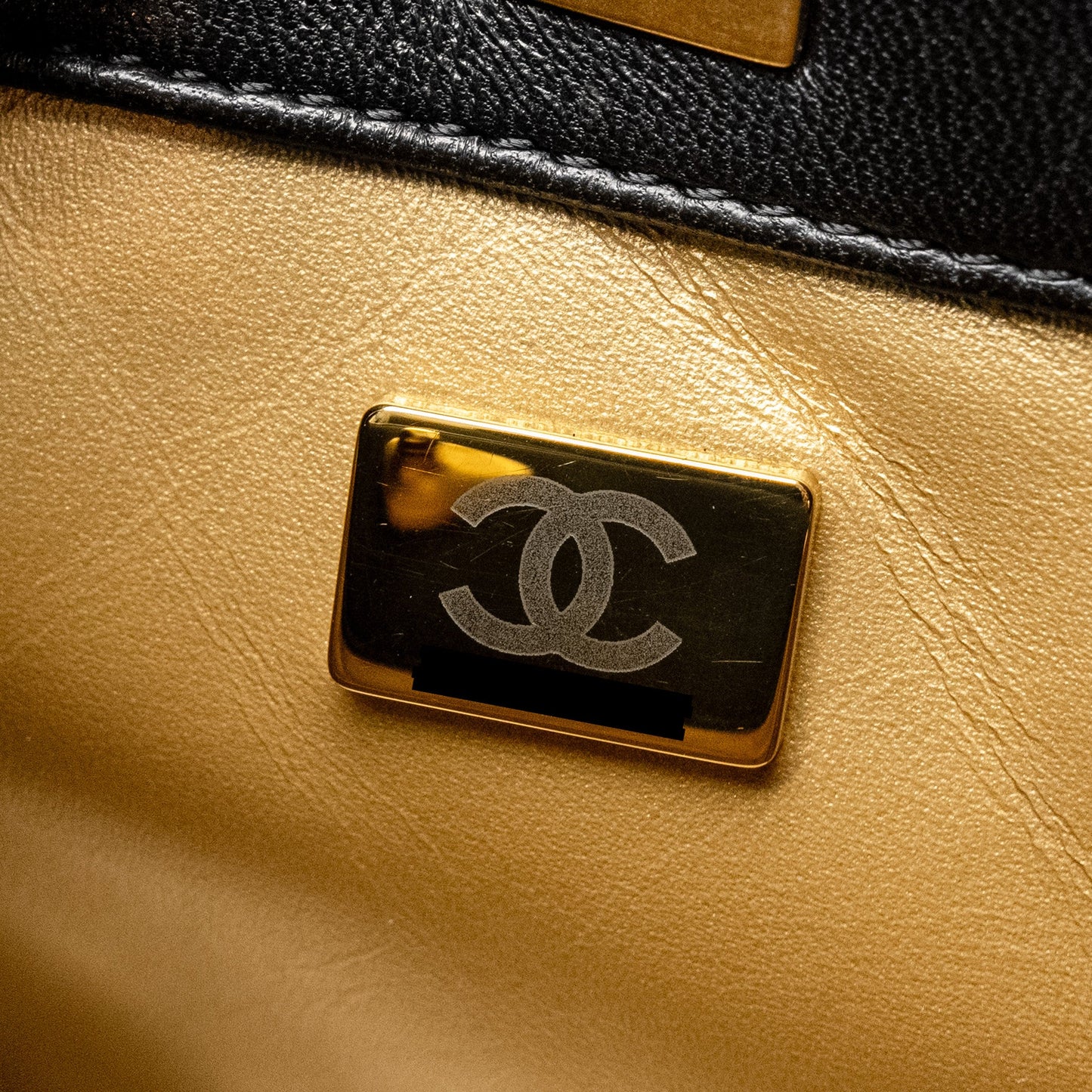 Chanel 22B Pearl Crush Hobo Bag Lambskin BLACK  (Microchip)