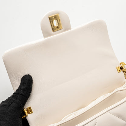 Chanel 22B Chain Cushion Flap Bag Lambskin White  (Microchip)