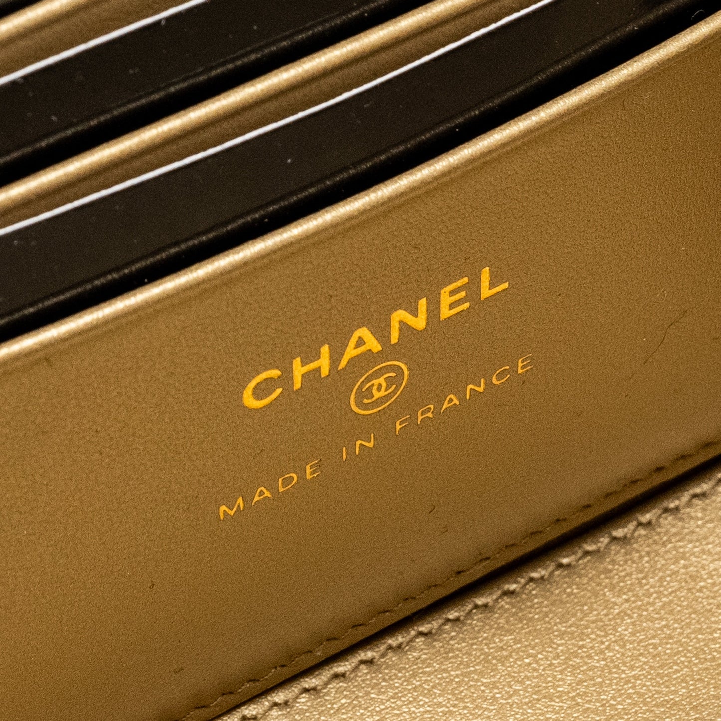 Chanel Pearl Crush Long Vanity Case Lambskin Black  (Microchip)