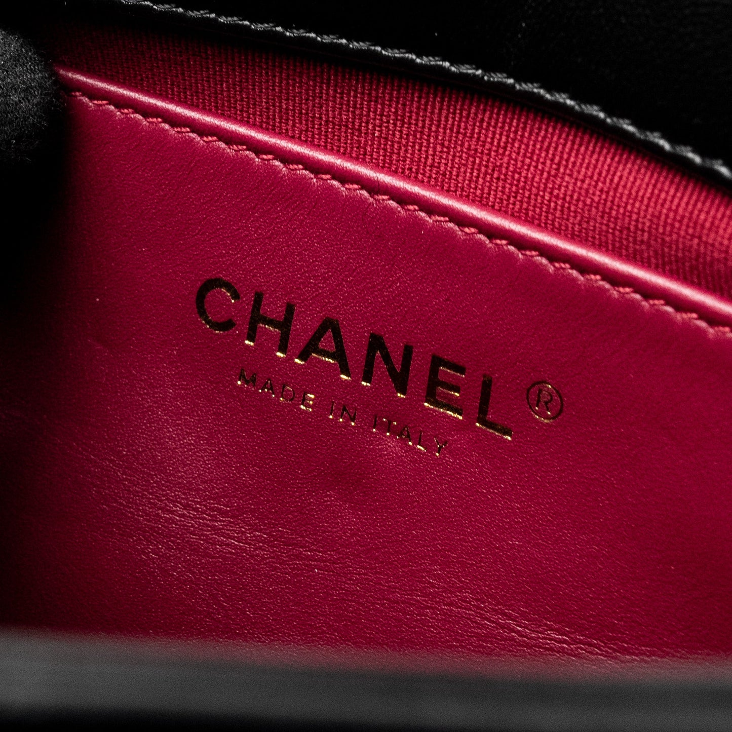 Chanel 22B Mini FlapBag Lambskin Black  (Microchip)