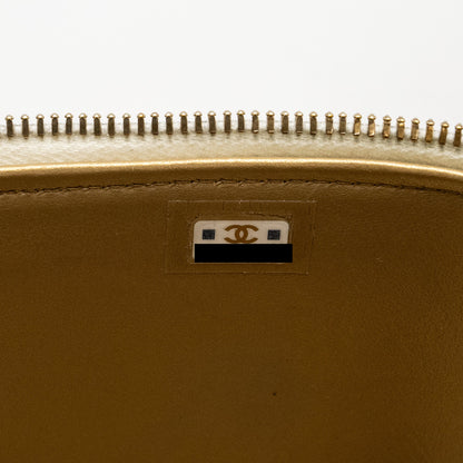 Chanel Pearl Crush Long Vanity Case Lambskin White  (Microchip)