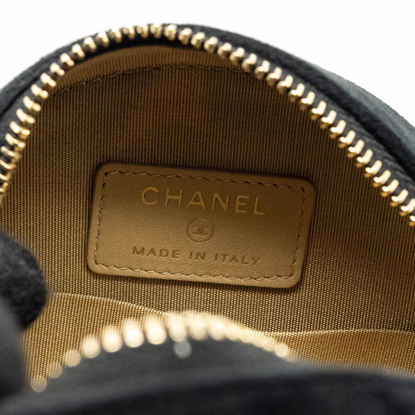 Chanel Pearl Crush Round Clutch Quilted Velvet Black L