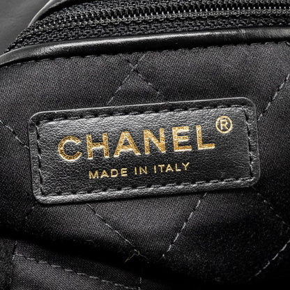 CHANEL Medium 22 Bag Gold Letter Shiny Calfskin Black  (Microchip)