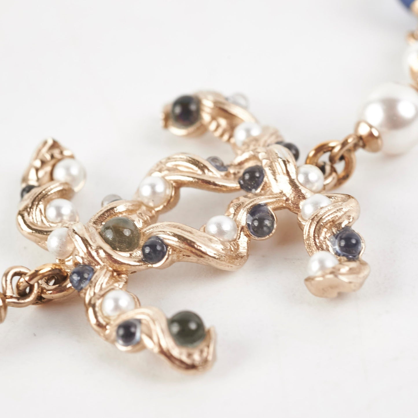 Chanel Long Pearl Necklace 23A