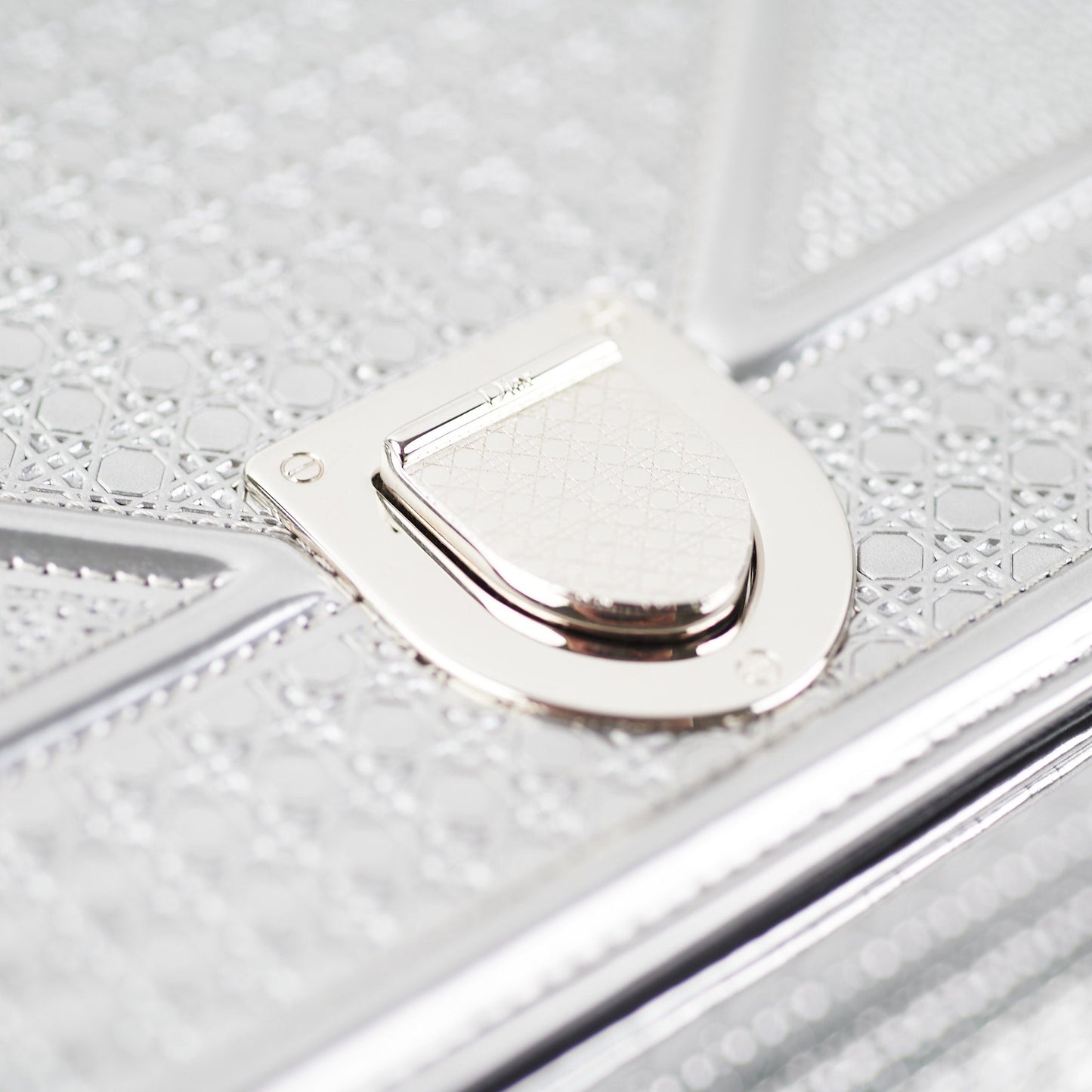 Dior Medium Diorama Metallic Silver