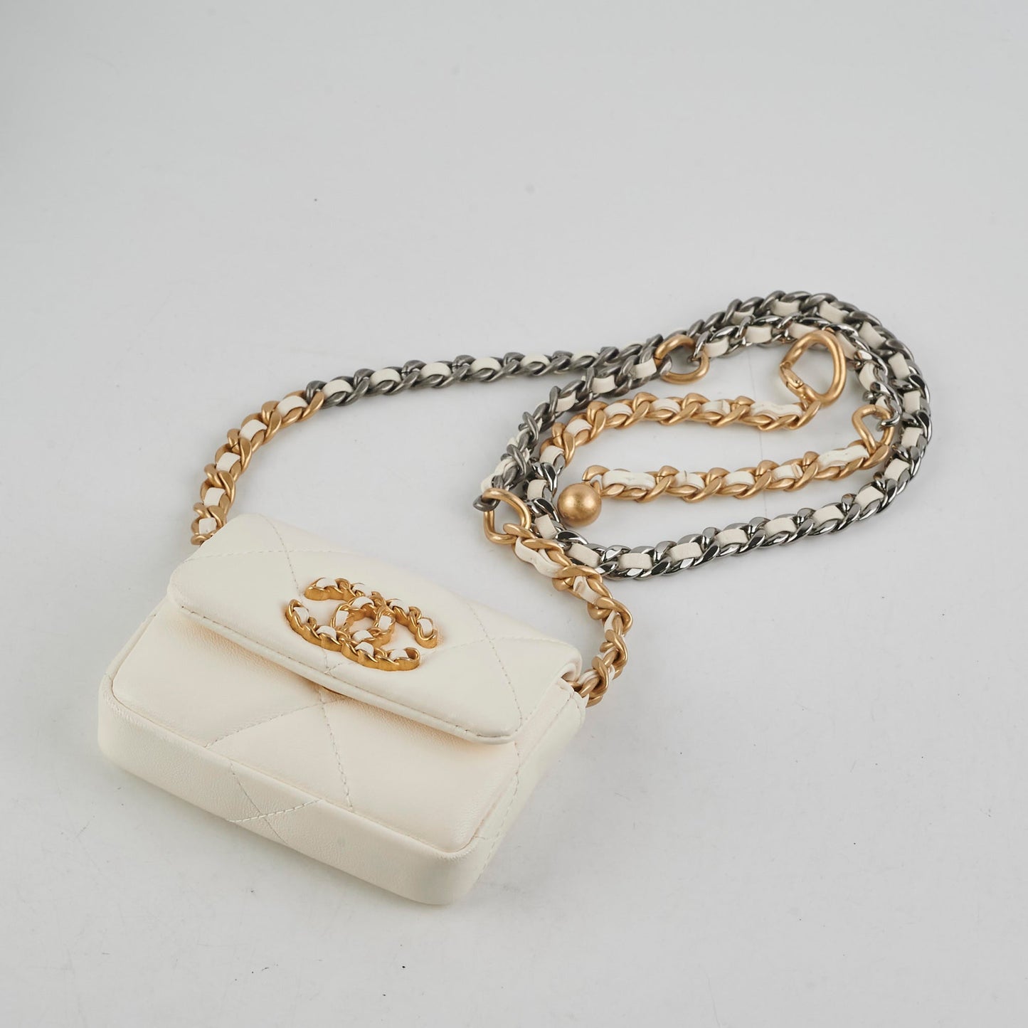 Chanel 19 Coin Purse with Chain White Goatskin