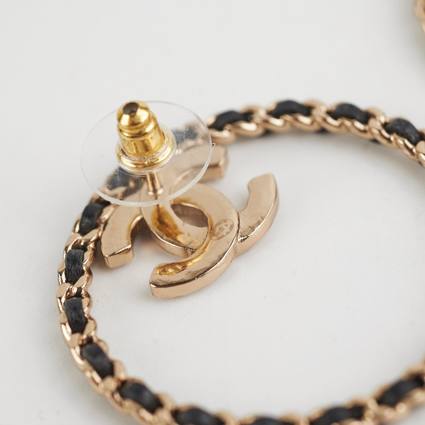 Chanel 22B Crystal Gold/Black Round Earrings