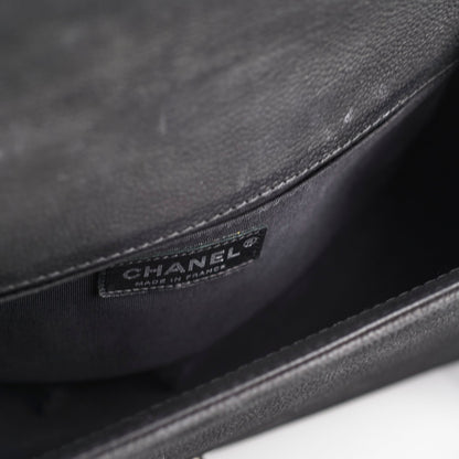 Chanel Old Medium Boy Black