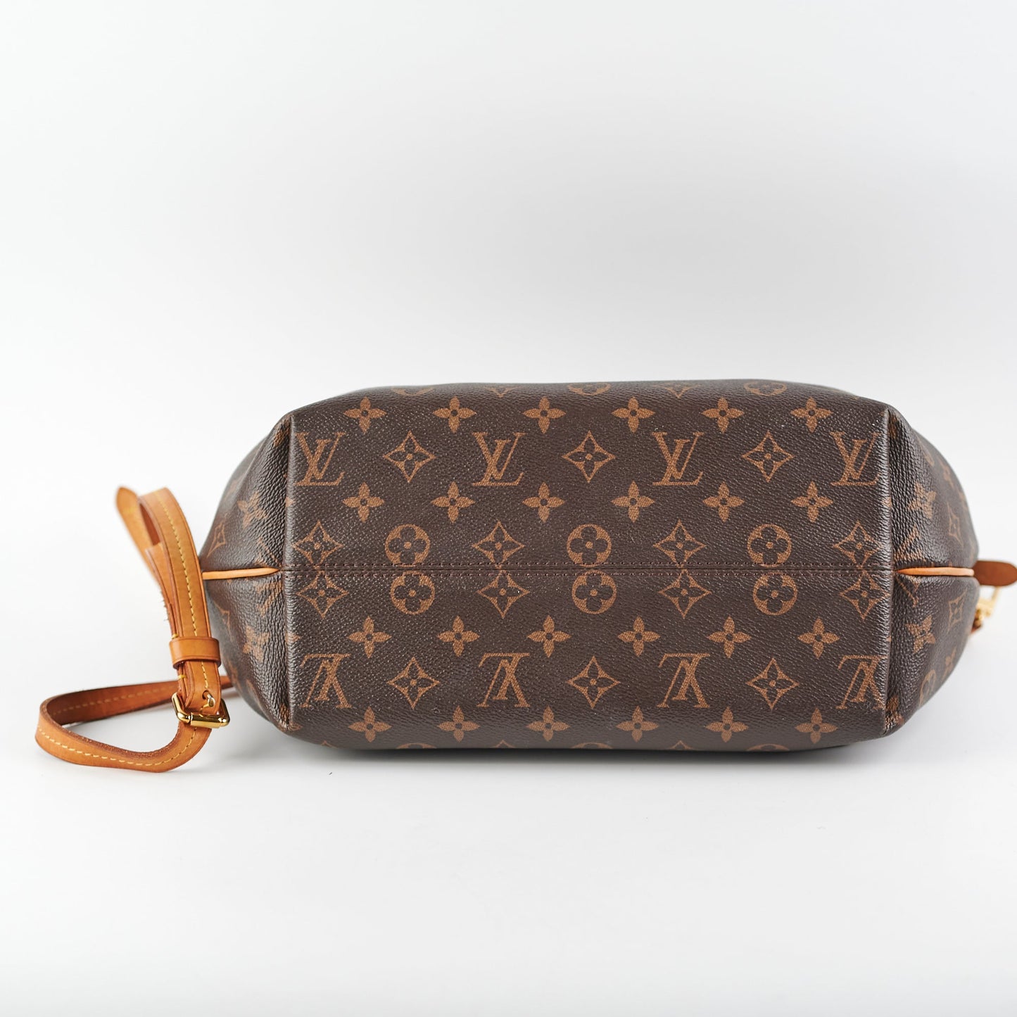 Louis Vuitton Turenne MM Monogram