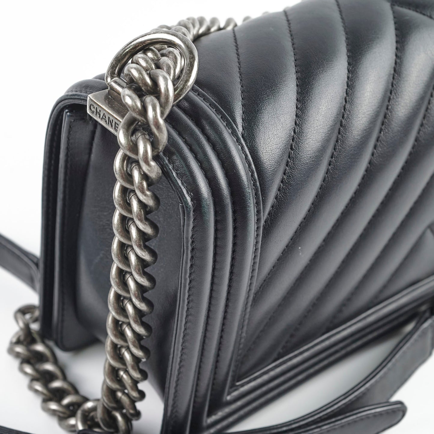 Chanel Old Medium Boy Chevron Lambskin Black