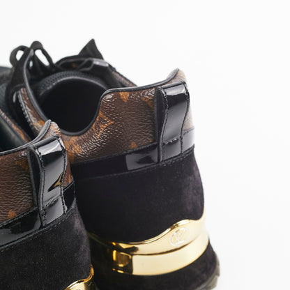Louis Vuitton Neo Run Away Size 39 Sneakers