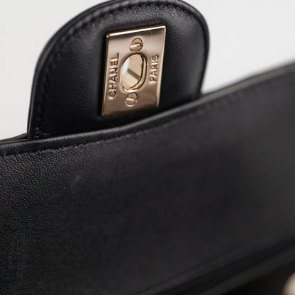 Chanel Medium/Large Chevron Classic Flap Black
