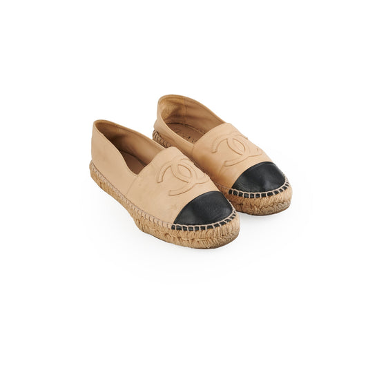 Chanel espadrille beige black shoes 38